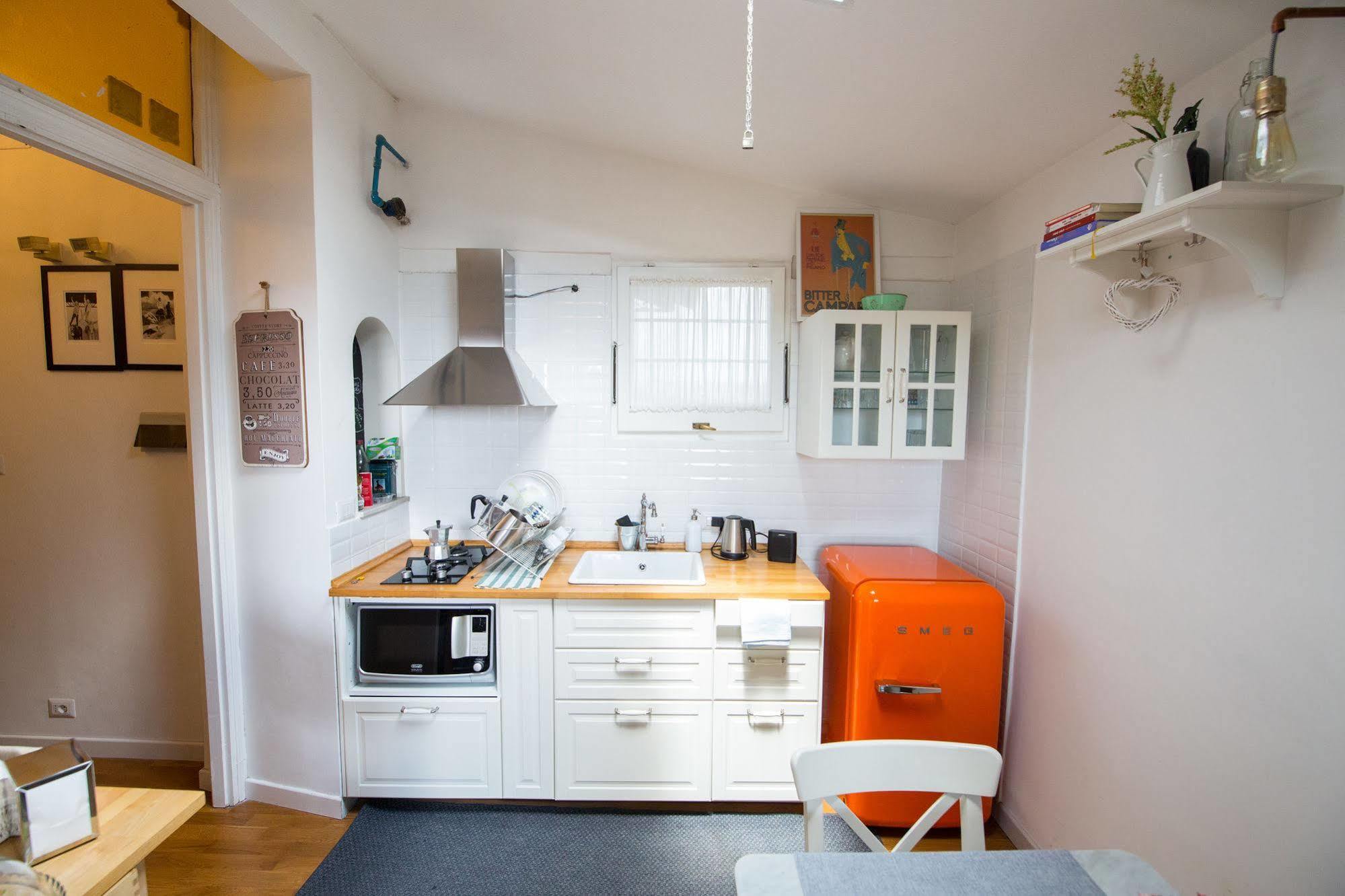 Urban Pine Rooms Рим Екстериор снимка
